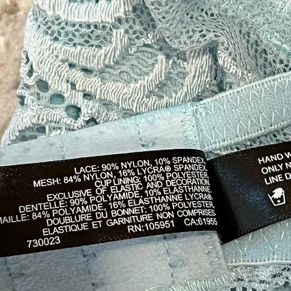 Natori Feathers Basic Lace Detail Bra 34DD ($72)